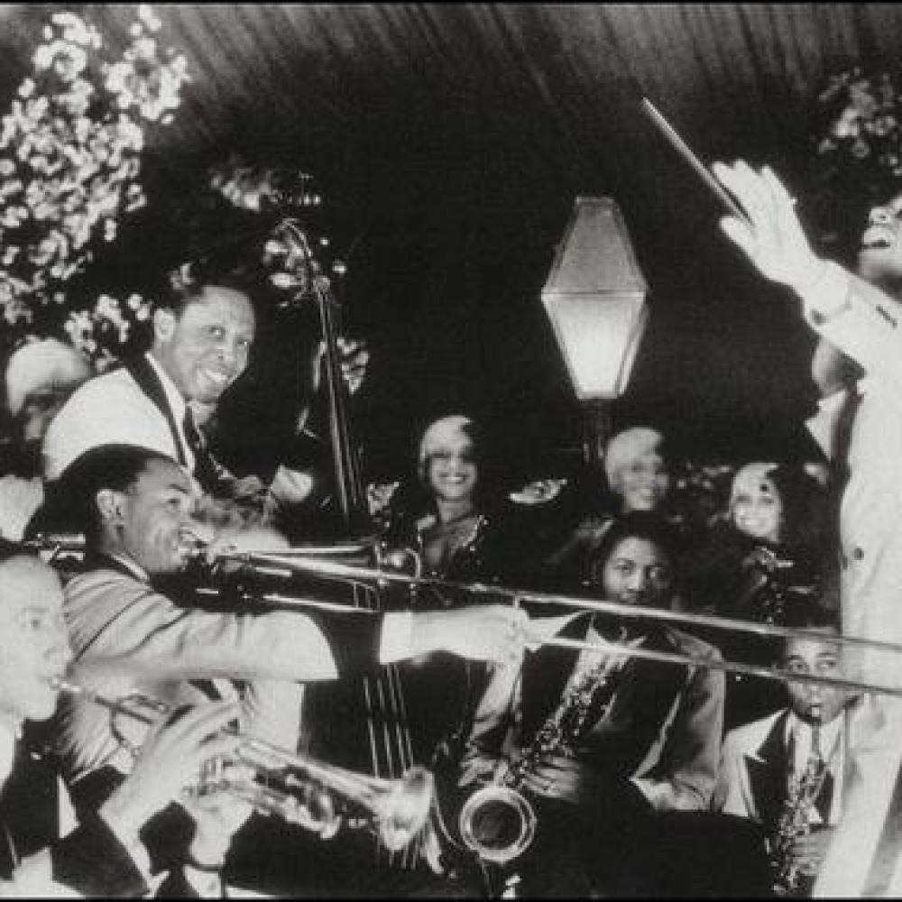 Cab Calloway and His Cotton Club Orchestra - Minnie the Moocher